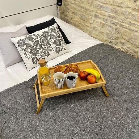 Bed In The City - Appart'Hotel - Historical Center Bayeux Buitenkant foto