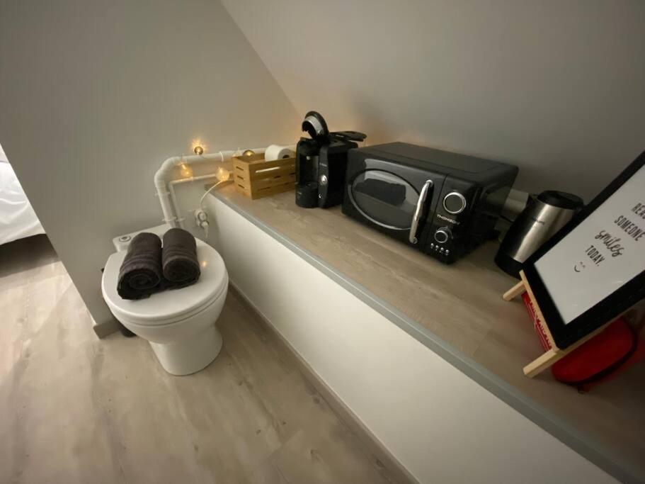 Bed In The City - Appart'Hotel - Historical Center Bayeux Buitenkant foto